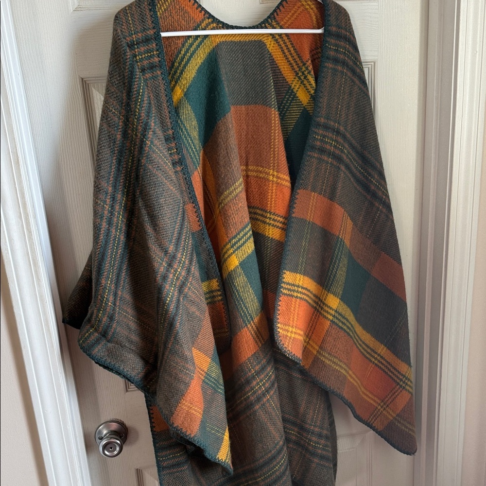 PLUS SIZE Plaid, Reversible Shawl